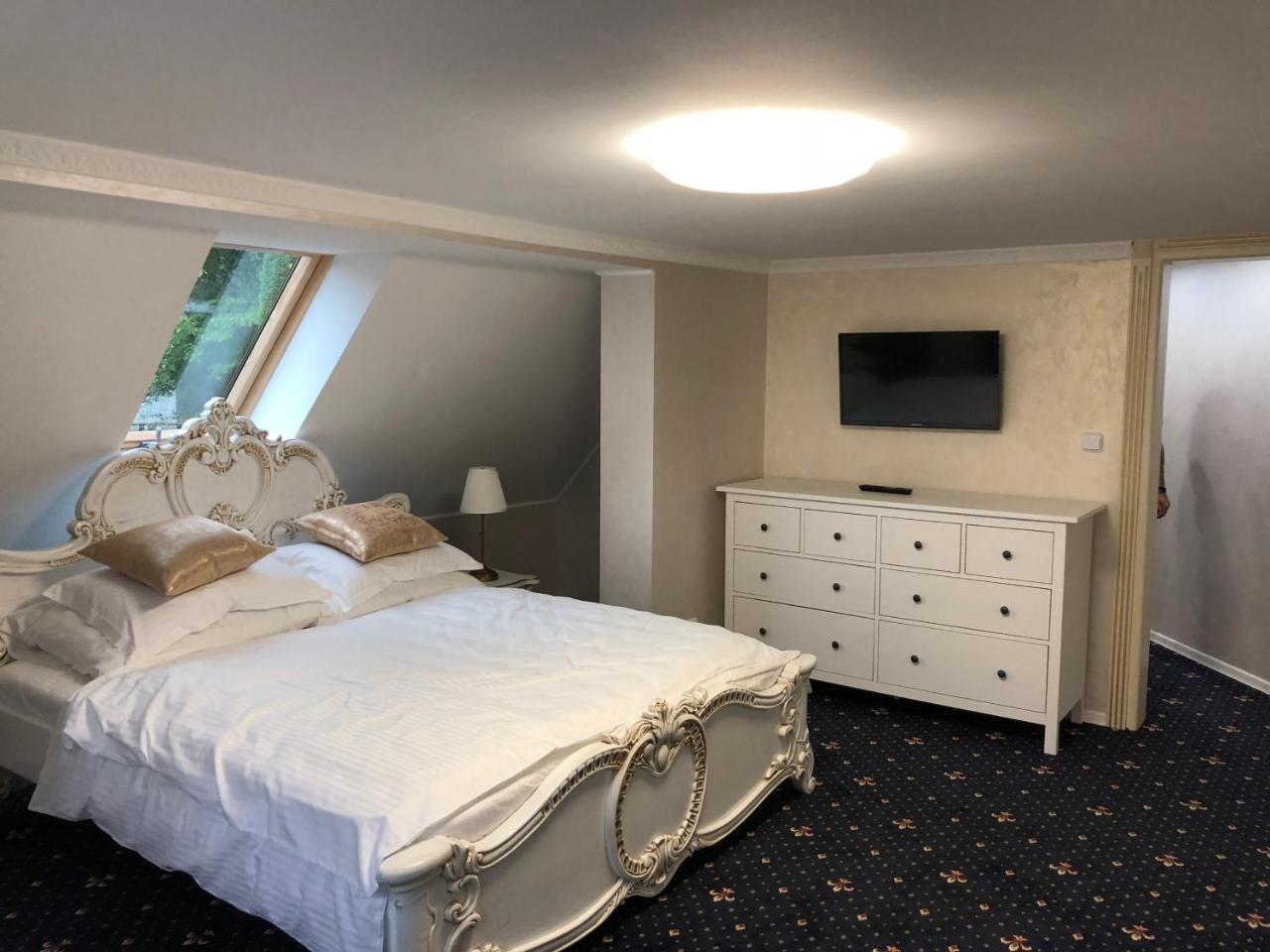 Apartmán Ioannis Karlovy Vary Exteriér fotografie